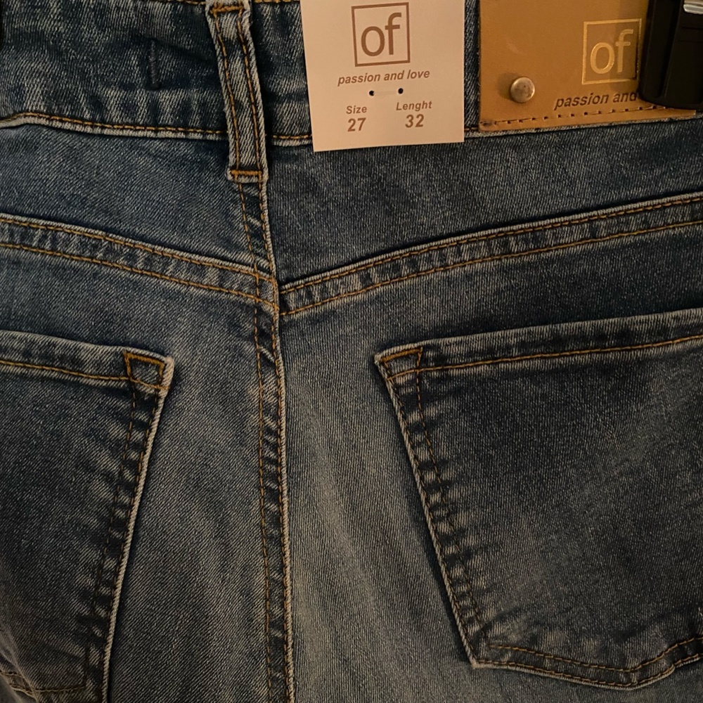 Skinny Denim - Picture 3 of 4